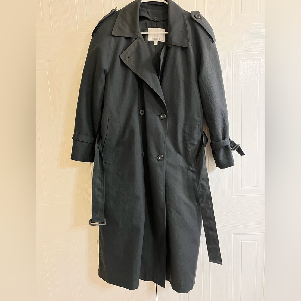 London Fog Trench Coach size 2P